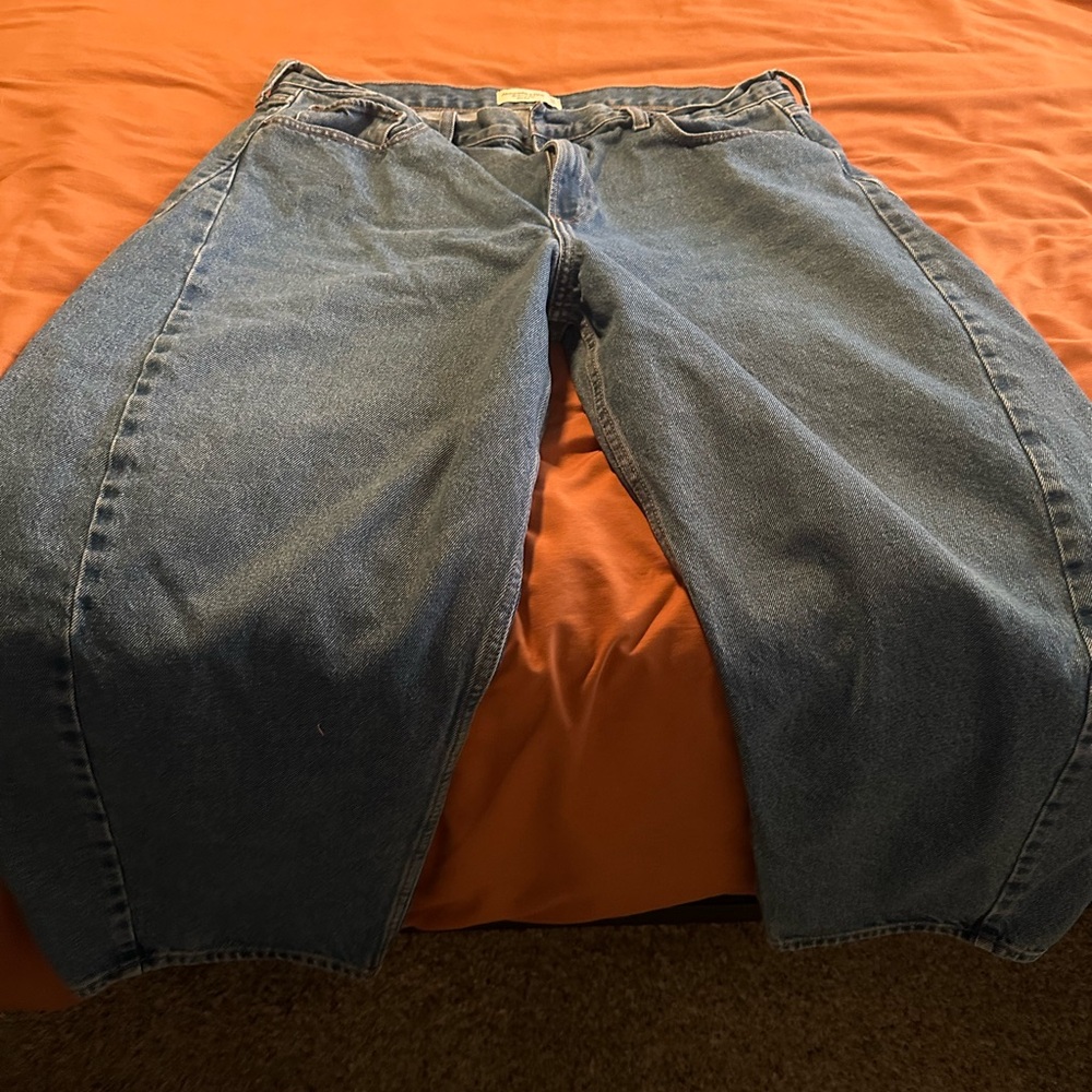 Abercrombie Barrel Jeans 16